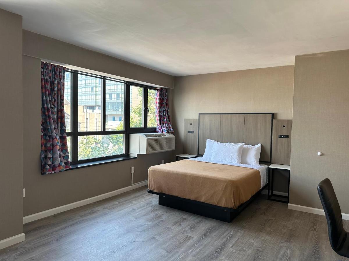 Regal Inn & Suites New York Laguardia Hotel Eksteriør bilde