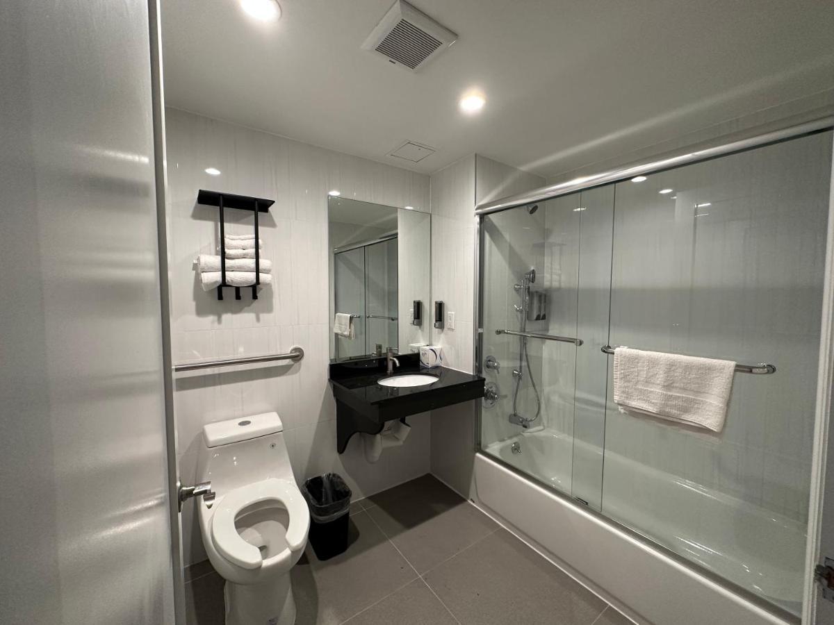 Regal Inn & Suites New York Laguardia Hotel Eksteriør bilde