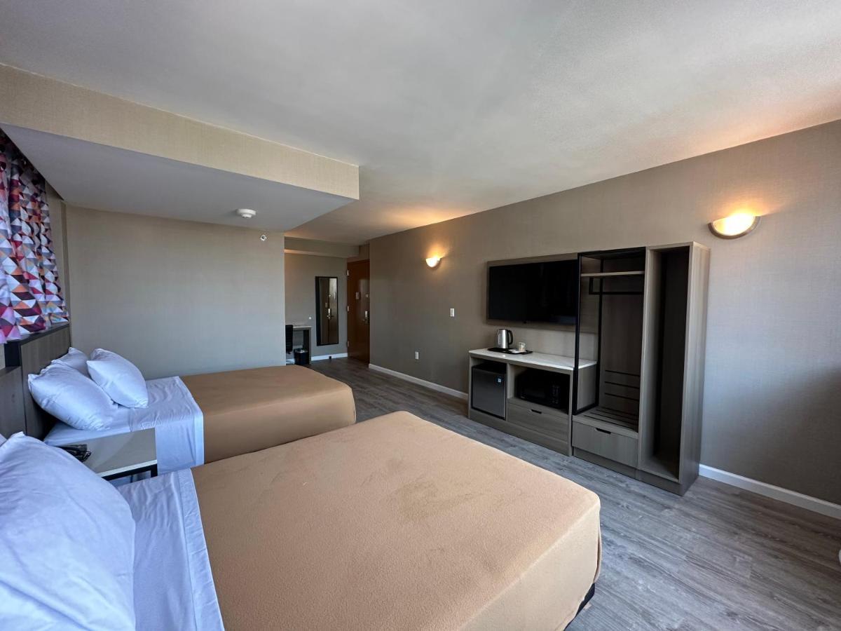 Regal Inn & Suites New York Laguardia Hotel Eksteriør bilde
