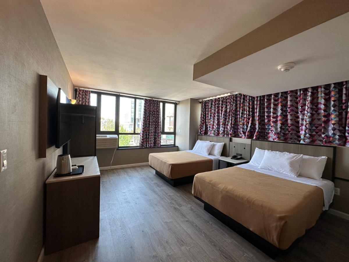Regal Inn & Suites New York Laguardia Hotel Eksteriør bilde
